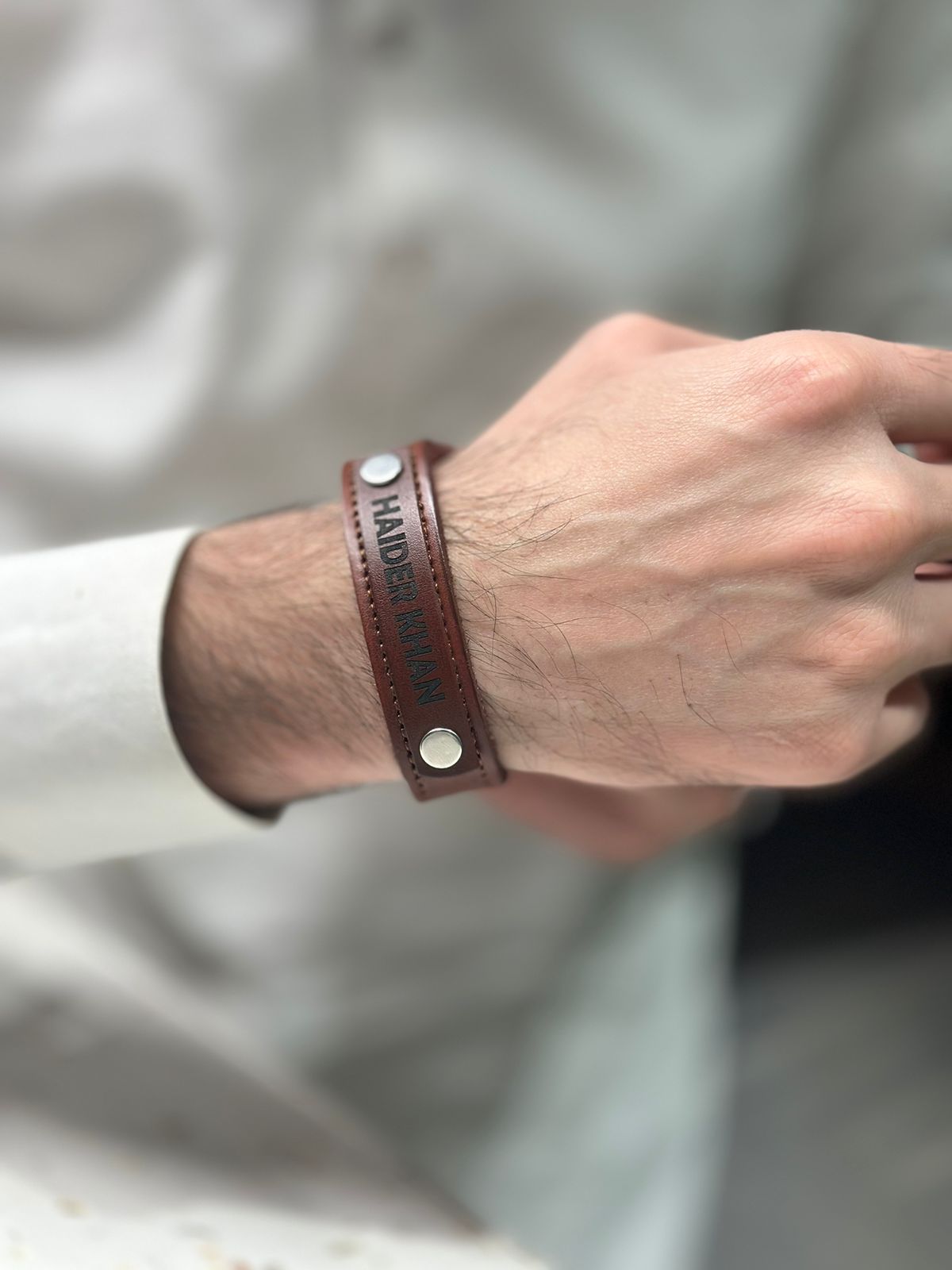 EXCLUSIVE LEATHER BRACELET